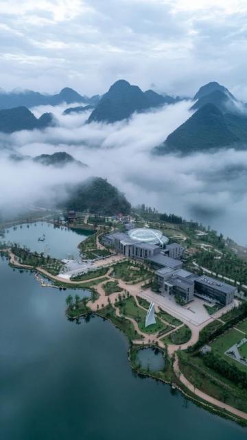 廣東省陽(yáng)江市的濱海旅游線路，都集中建好、寬闊、美觀地分布在三處地方！