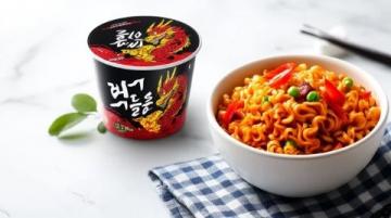 保定蘇坨面粉自制手搟炸醬面,五花肉香其醬,豐衣足食家庭美食