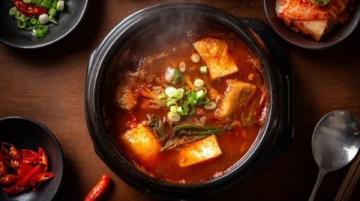經典家常菜：鮮香麻辣剁椒魚頭的簡單做法