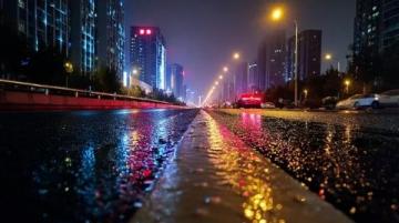 廣州的氣溫漸漸攀升，假期里總想著到戶外走走,交通便利、地鐵直達的白云山