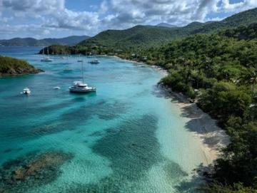 廈門精華攻略800字玩轉鷺島：必游景點、特色延伸、舌尖清單、住宿指南和關鍵貼士。
