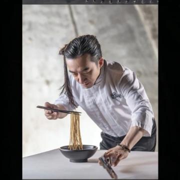 56歲烹飪大師陳杰因病去世，生前熱愛健身享譽業(yè)界多年