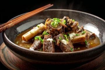 經典宋式風味：東坡肉的歷史與美味體驗