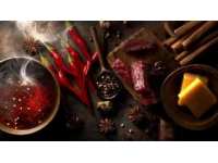 云南邊境油嗆料理探秘：高溫快炒下的美食之旅