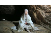 陳龍居士考察鶴山橫江后山風(fēng)水：探討鐘氏家族墓穴選址問題
