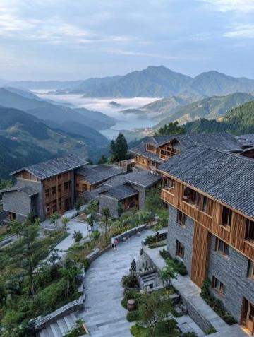 麗江金茂凱悅臻選酒店:毗鄰三江并流、玉龍雪山美景,盡享納西風情與現代設計融合之旅