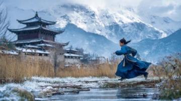 以下是為云南旅游量身打造的原創(chuàng)爆款文案攻略，結(jié)合自然風(fēng)光、人文風(fēng)情與深度體驗