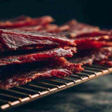 東北特色溜肉段：獨(dú)家秘制食譜，教你輕松做出家常美味！