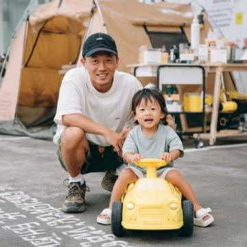 兒子帶著老爸去玩兒了！去購物公園看了網紅打卡地點