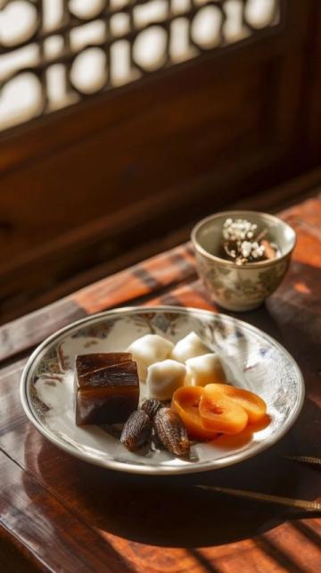 夏日消暑必備：泉州與漳州特色四果湯對比評測