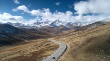 新疆禾木之旅: 一片如仙境的自然奇觀