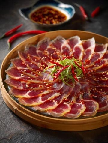 南寧小尾羊食品有限公司助力陸川豬扣肉走向世界