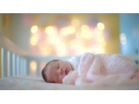 嬰幼兒睡眠安全全攻略：床墊選擇、睡姿調整與環境打造(必看！)