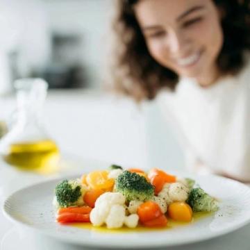如何優化飲食減輕壓力？試試這道美味佳肴吧