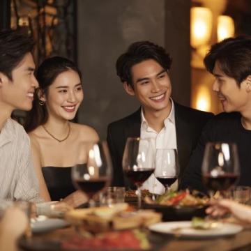 新加坡年夜飯費用攻略：自煮/外賣/餐廳用餐價格大比拼