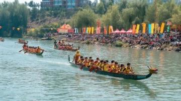 延邊金達萊民俗節——五一節慶祝活動