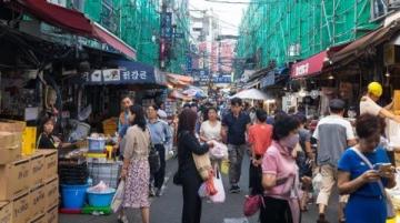 壽寧路美食夜市未有拆遷計(jì)劃，市場(chǎng)監(jiān)管部門正整治無(wú)證經(jīng)營(yíng)商戶