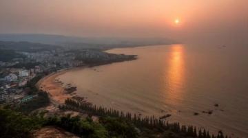 福建平潭島:必看日出日落美景,邂逅浪漫藍(lán)色風(fēng)車海洋