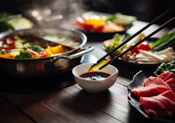 北京亞運村火鍋，沙蔥羊肉很特別很香！逛考古博物館，突然就想吃涮肉了