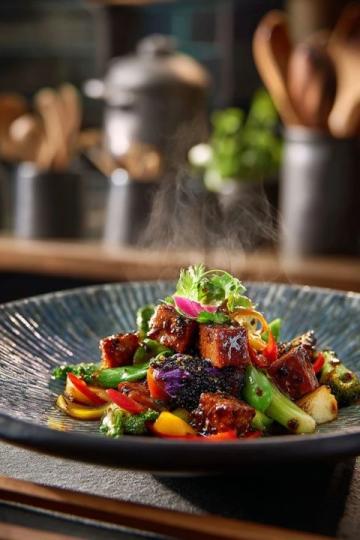 縣城醫院周邊美食價格調查：豆腐炒肉16元、苦瓜炒蛋13元公道嗎？
