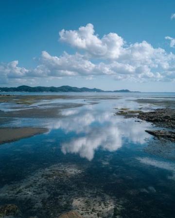 舟山海島三日游:浪漫沙灘、神秘藍眼淚與虔誠信仰之旅