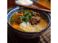 洛陽必嘗美食：經(jīng)典牛羊肉湯與特色水席不容錯過！