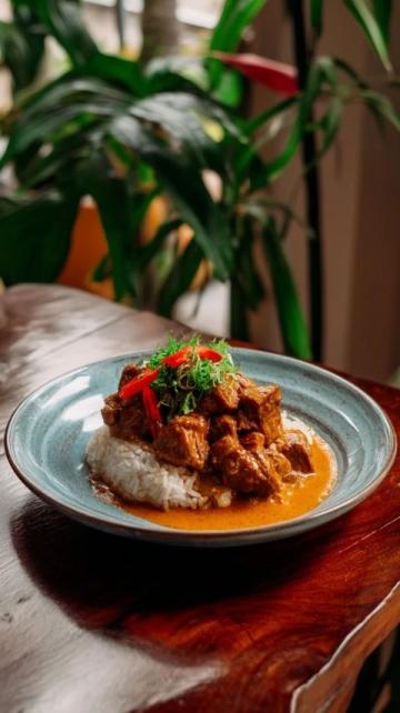 10分鐘速成!洋蔥炒肉家常快手菜,鮮香開胃又下飯