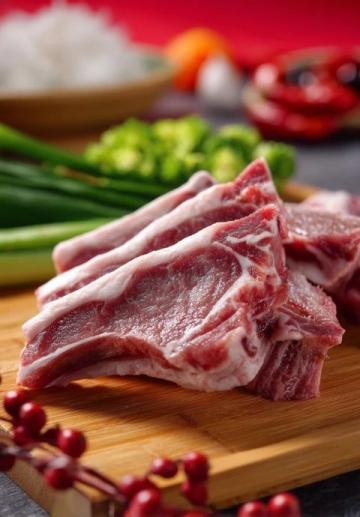 有朋友問李佳琦15分鐘賣出的10000份的牛排是不是合成肉？質量到底怎么樣？到底