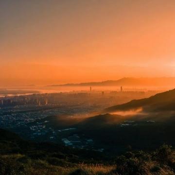 白云山一日游攻略:半山都市探秘,山頂日落美景盡享