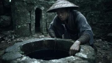 陳龍居士考察鶴山橫江后山風(fēng)水:探討鐘氏家族墓穴選址問題