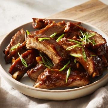 經(jīng)典可樂雞翅食譜：甜咸交織，嫩滑入味，新手也能輕松做成功