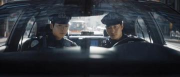 浙江海鹽:女子訂外賣迎來全副武裝特警送達(dá)