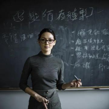 一周攻克英語基礎(chǔ)知識,18頁精華助你提升成績!資深教師揭秘高效學(xué)習(xí)法