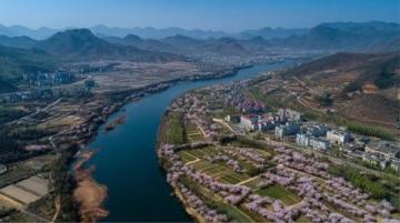 阜陽景點(diǎn)豐富多樣，涵蓋歷史、自然與主題樂園各類景觀