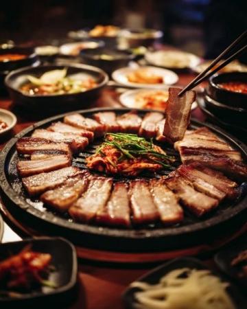 深圳GOGIYA韓國(guó)烤肉店：正宗韓味，特色小食無限享