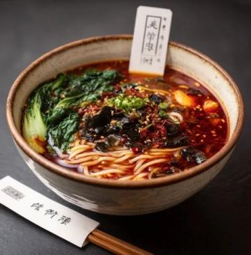 貴州必嘗美食推薦：絲娃娃、腸旺面等地域特色小吃