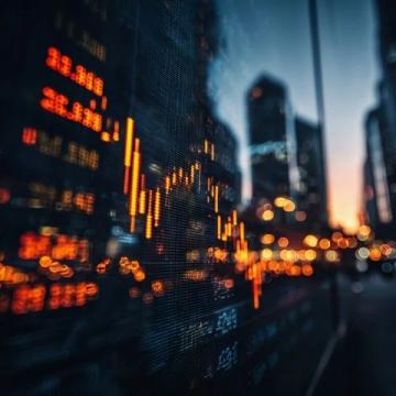 周五大幅下跌后，下周或延續(xù)跌勢(shì)，周一反彈宜減倉(cāng)