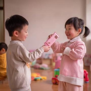 重慶巴南區(qū)教育局回復(fù)：劃片就讀制度讓孩子們健康成長嗎？