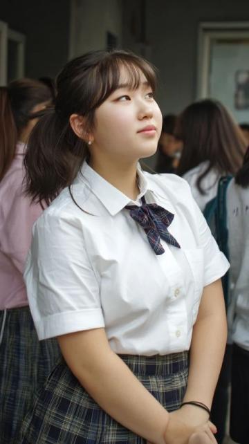 今年成都中考錄取冷門連連！九外被撿漏，錄取線統招617，調招597！