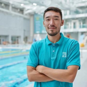 馮竟爽：鐵人三項新星如何一躍成為全民偶像？