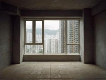 河南鄭州小區(qū)內(nèi)租戶室內(nèi)用碳烤導(dǎo)致鄰居激愣