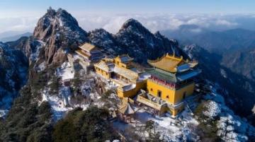 吉林白山旅游攻略：景點美食全指南