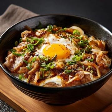 丫丫中午福利！家常蔥豬咖喱烏冬面食譜大公開！