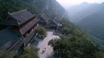 千年古剎天童禪寺:太白山麓的佛教圣地
