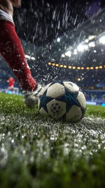 2025年江蘇省城市足球聯賽第五輪綜述:南京強勢領跑,常州球迷雨中堅守,精彩賽事前瞻與文化交融