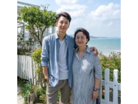 秦孟祿夫婦回高密賞梨花，共游春日美景故鄉情深
