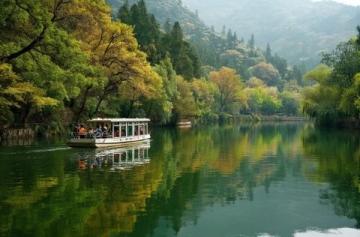 九寨溝一日游:奇幻探險(xiǎn)之旅,開(kāi)啟你的山水童話之旅