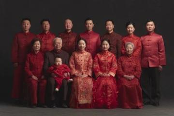 家人們，大年初五在揚州迎財神，我們一家十多口人在揚子江中路的湘悅船家菜聚了個餐