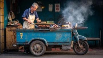 杭州深巷藏著一家被外賣平臺"通緝"的米粉店,每當夜幕降臨