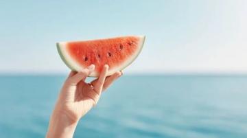 夏日清涼解暑：西瓜椰椰西米露的做法與營養價值分析